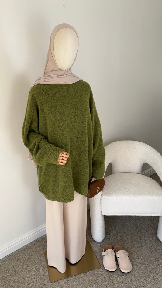 KNIT SWEATER OLIVE (RESTOCKING SOON)
