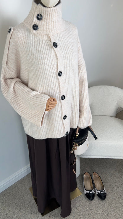 BUTTON KNIT CARDIGAN BEIGE