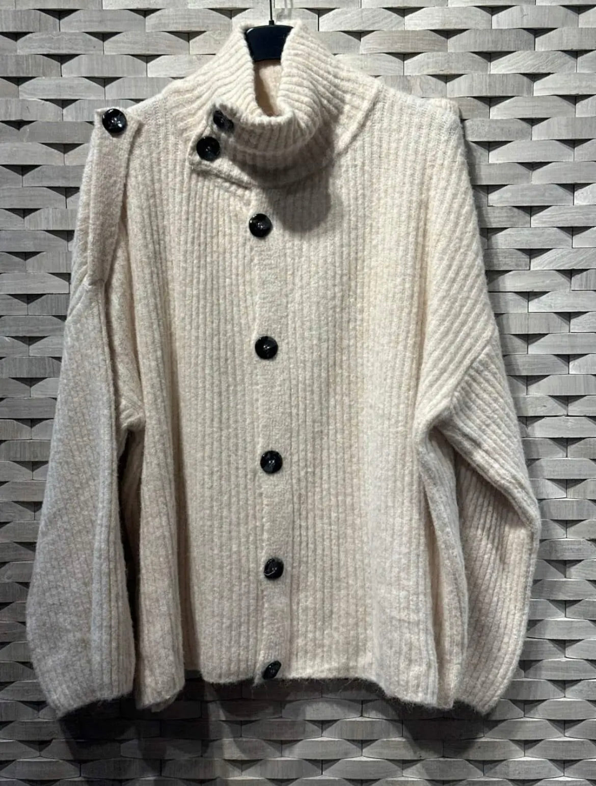 Button neck knit top (black, beige, taupe, brown)