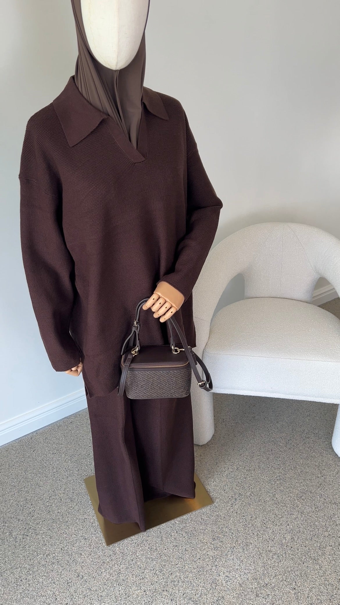 V-NECK SEAM KNIT SET BROWN