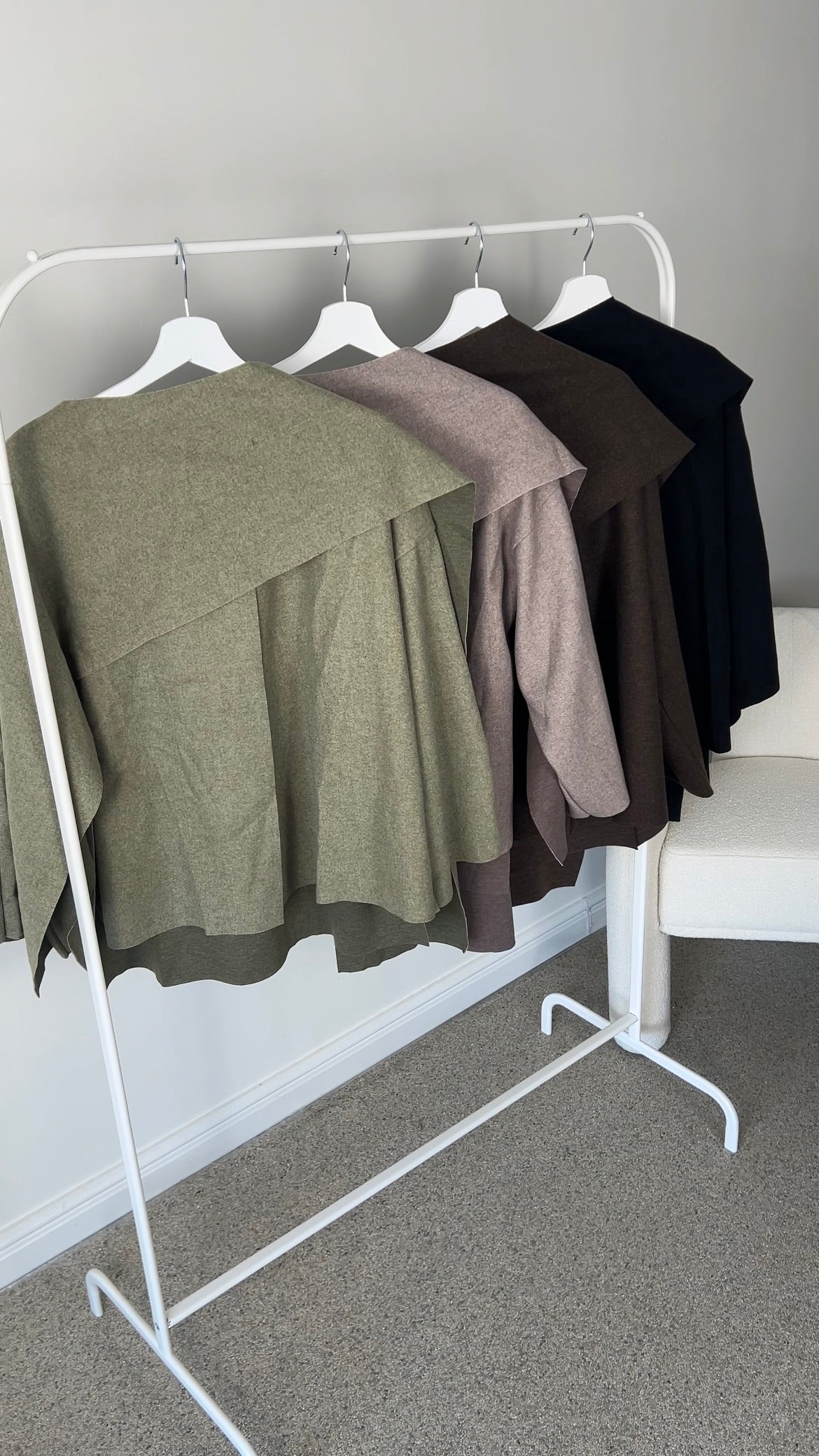 SCARF PONCHO GREEN