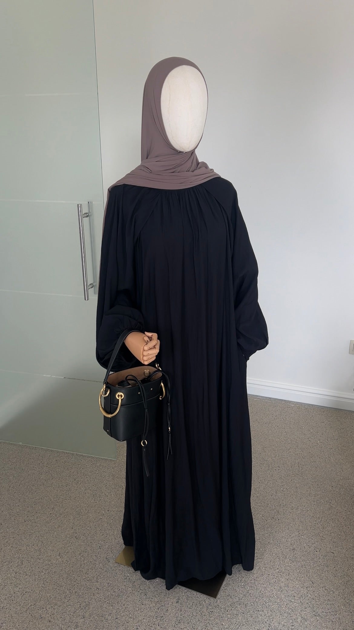 SOFT VISCOSE ABAYA BLACK