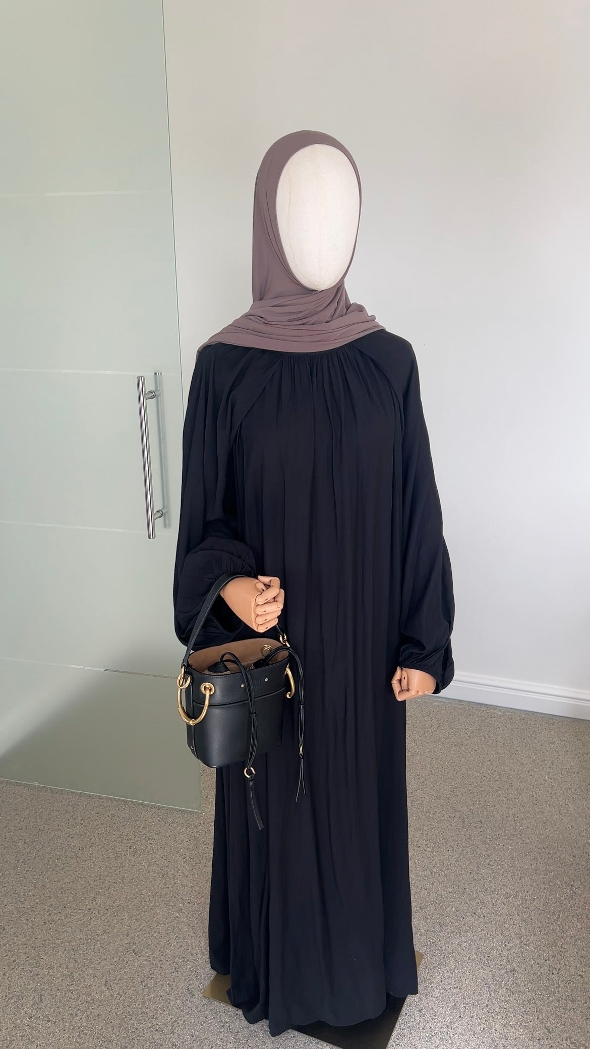 SOFT VISCOSE ABAYA BLACK