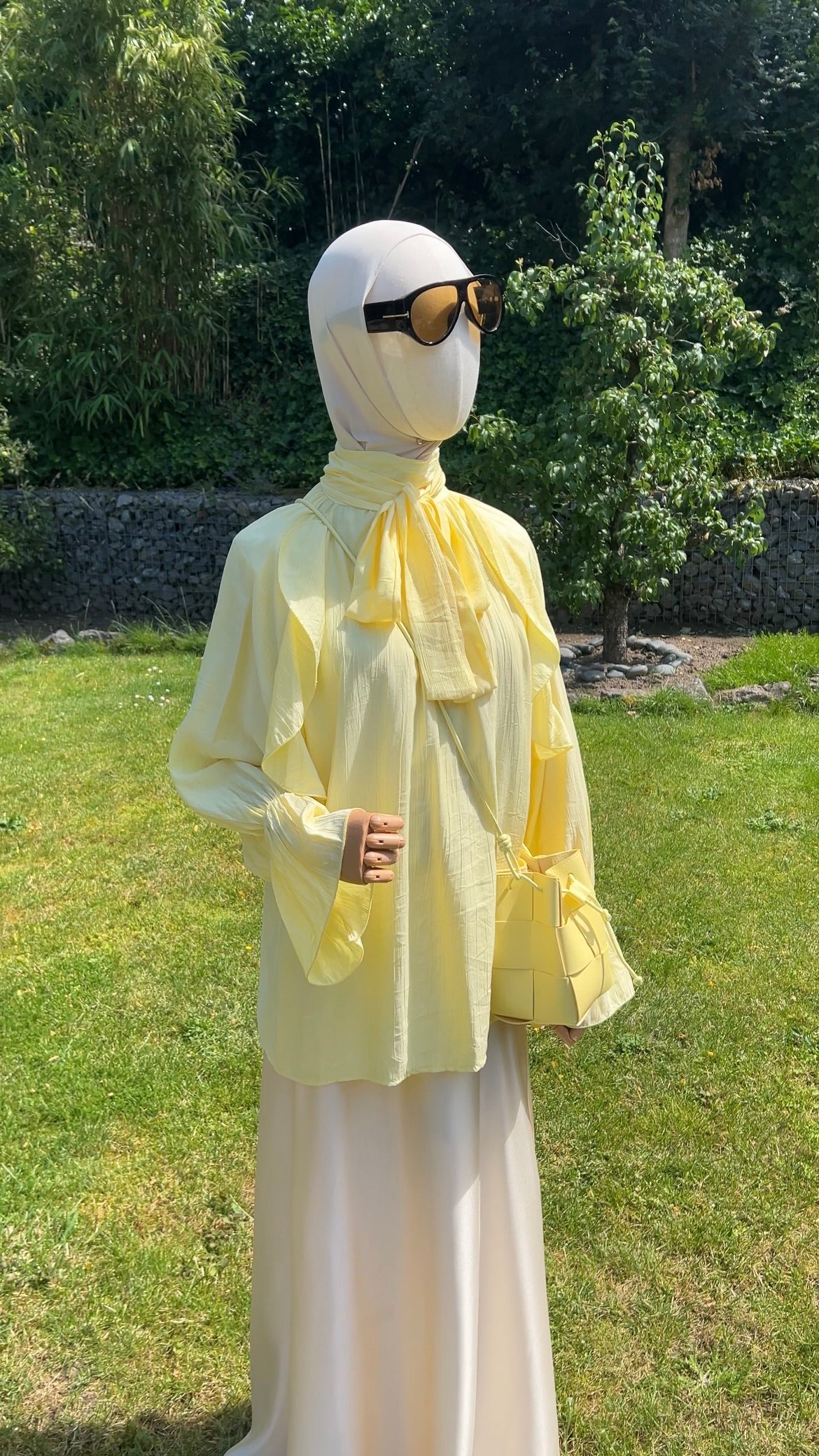 AIRY RUFFLE TOP YELLOW