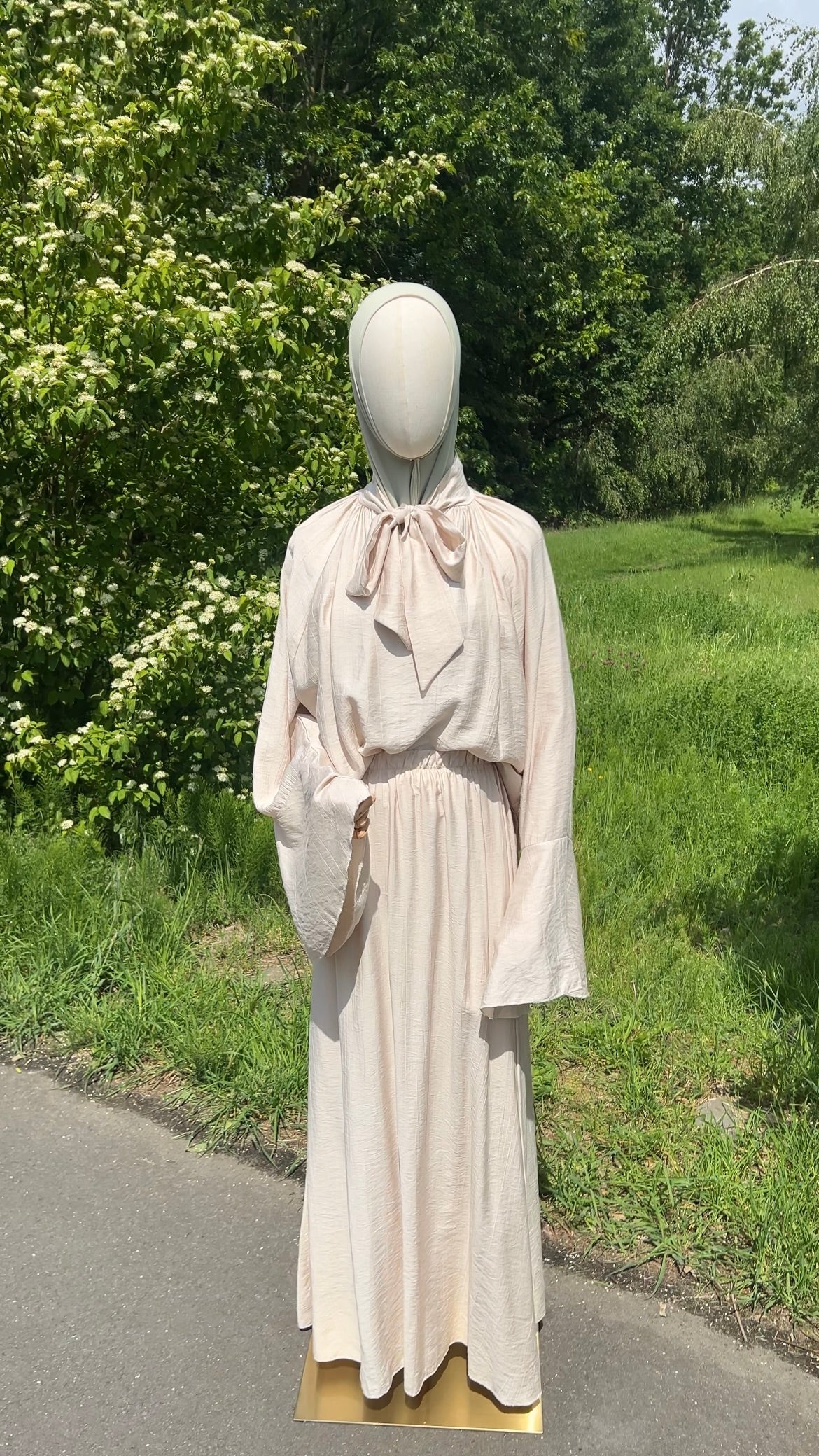 AIRY SET BEIGE