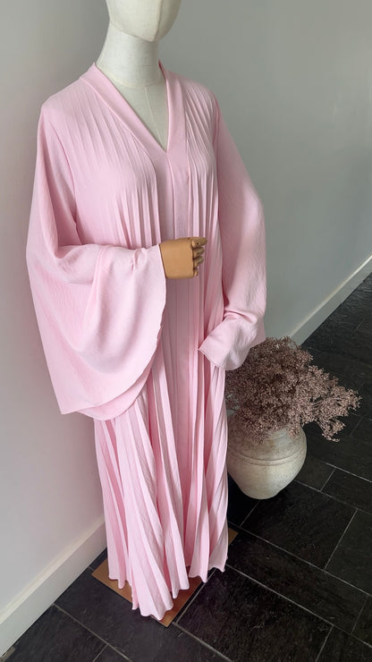 PLEATED DRESS BABY PINK