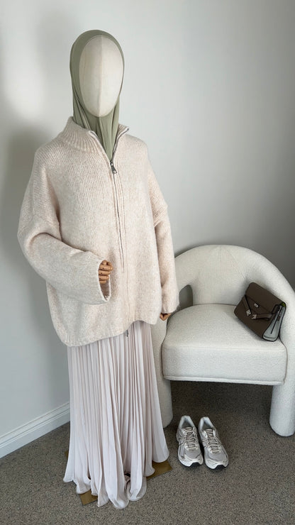 FLUFFY KNIT ZIPPER BEIGE
