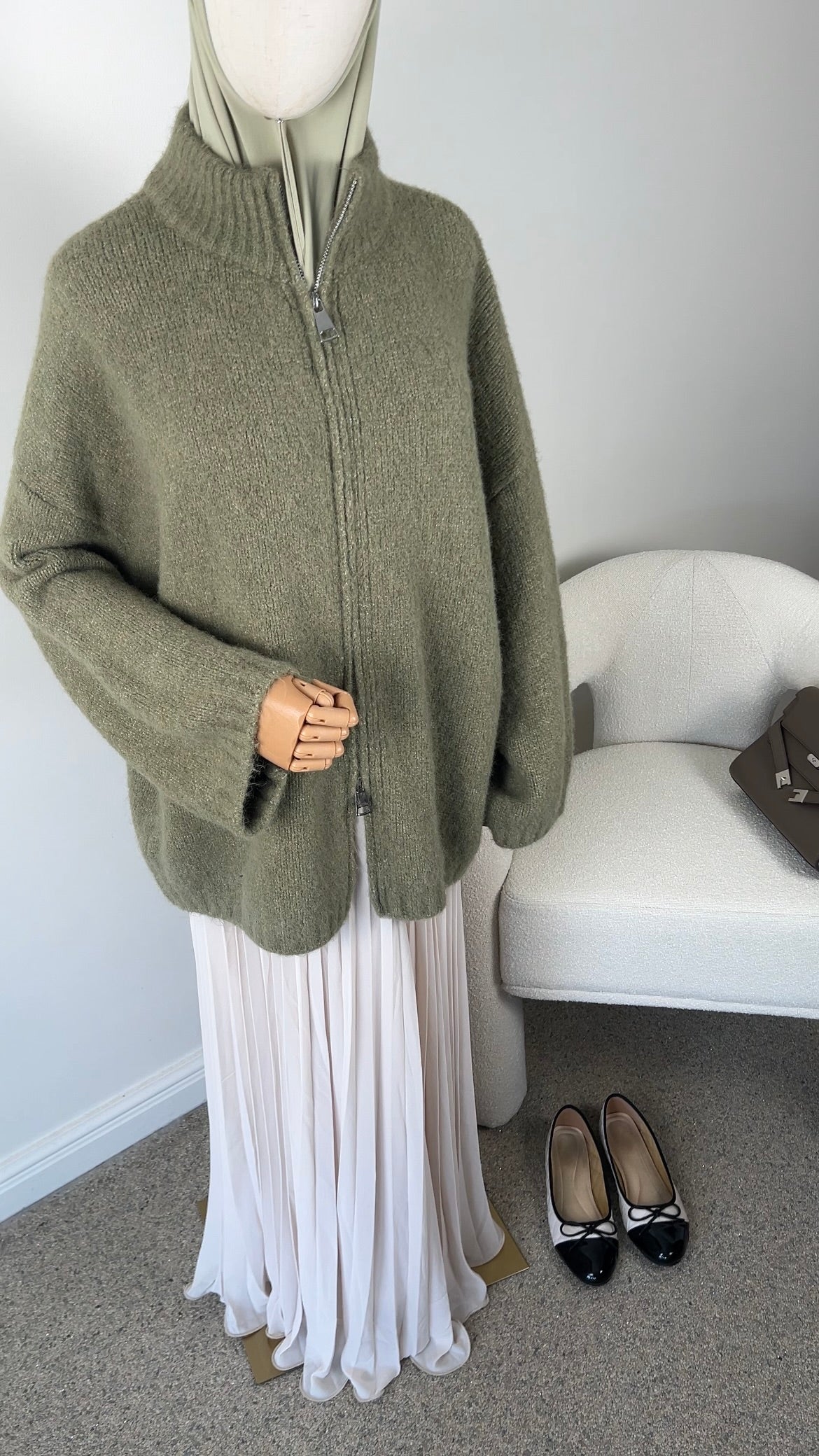 DOUBLE LINED PLISSÉ SKIRT BEIGE