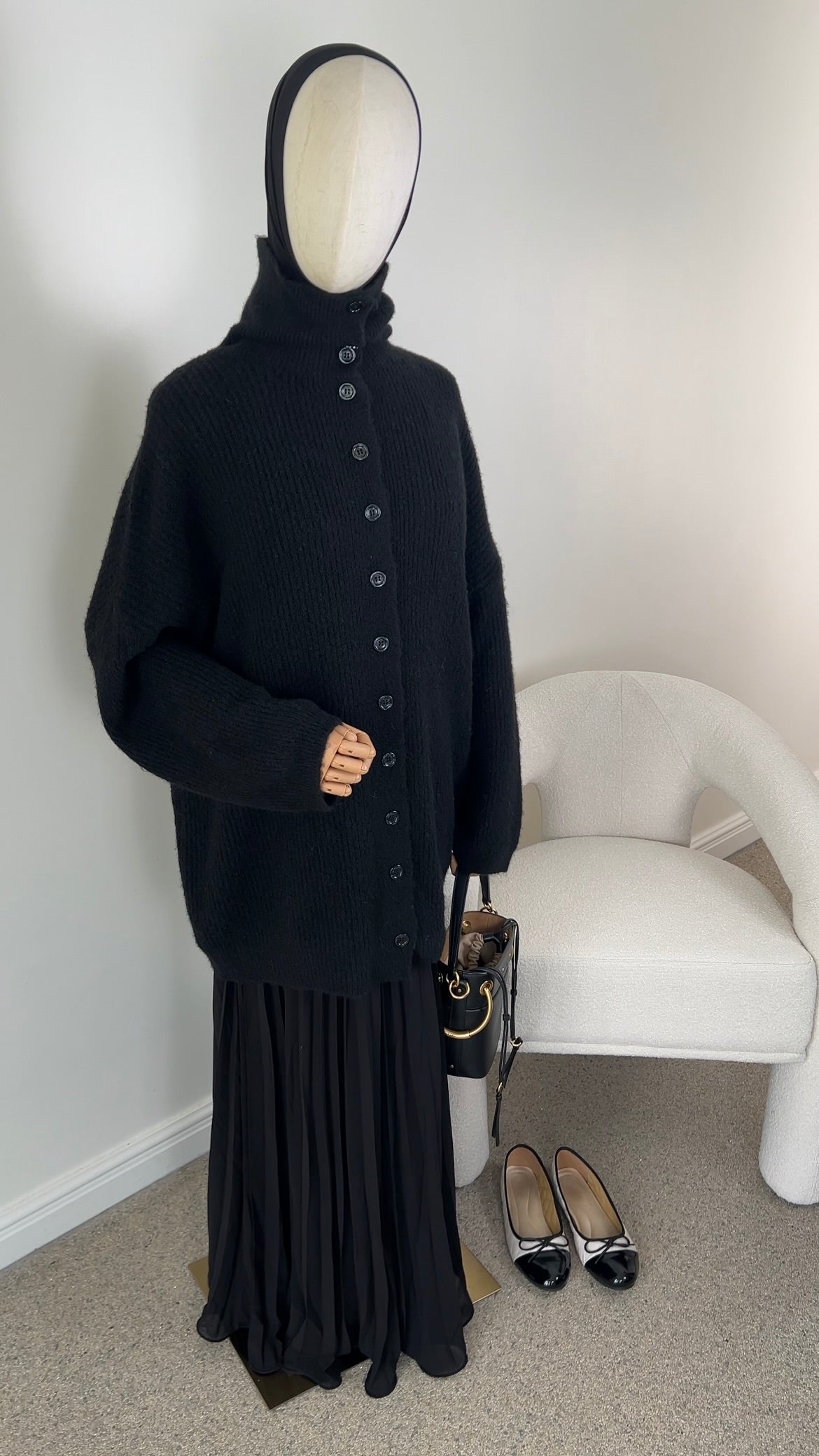 HIGH NECK KNIT SWEATER BLACK