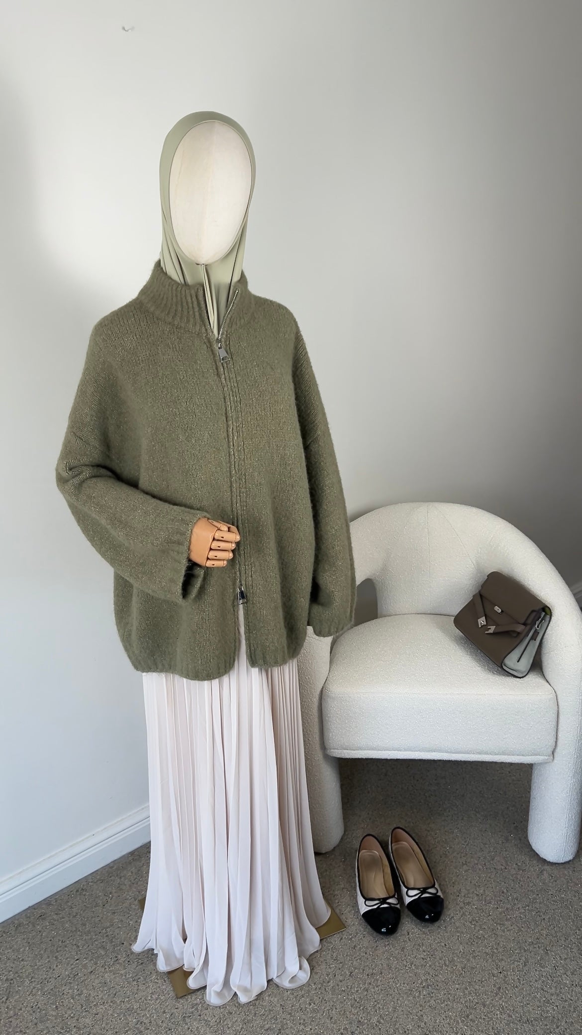 FLUFFY KNIT ZIPPER SAGE GREEN