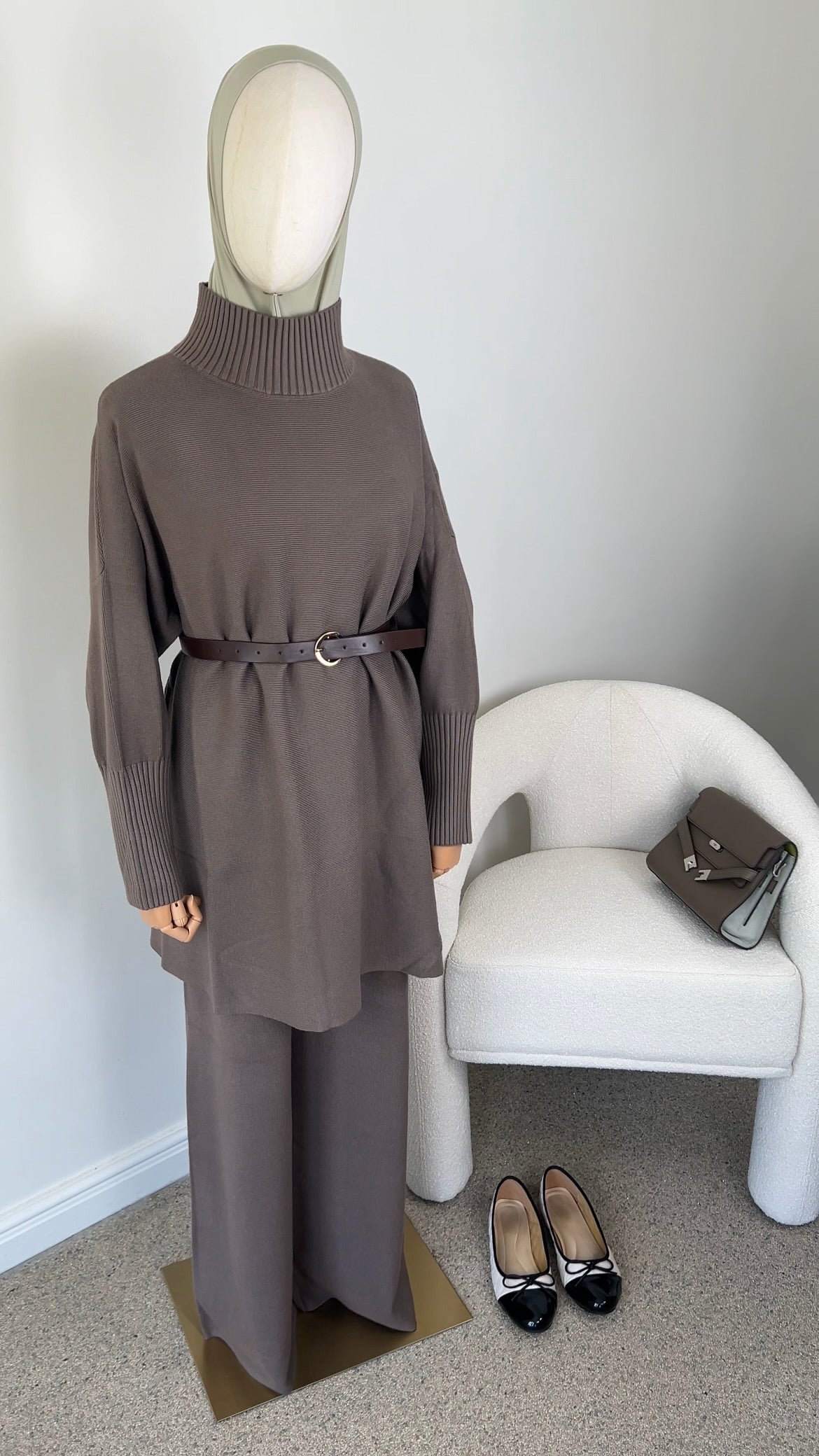 ELEGANT KNIT SET TAUPE