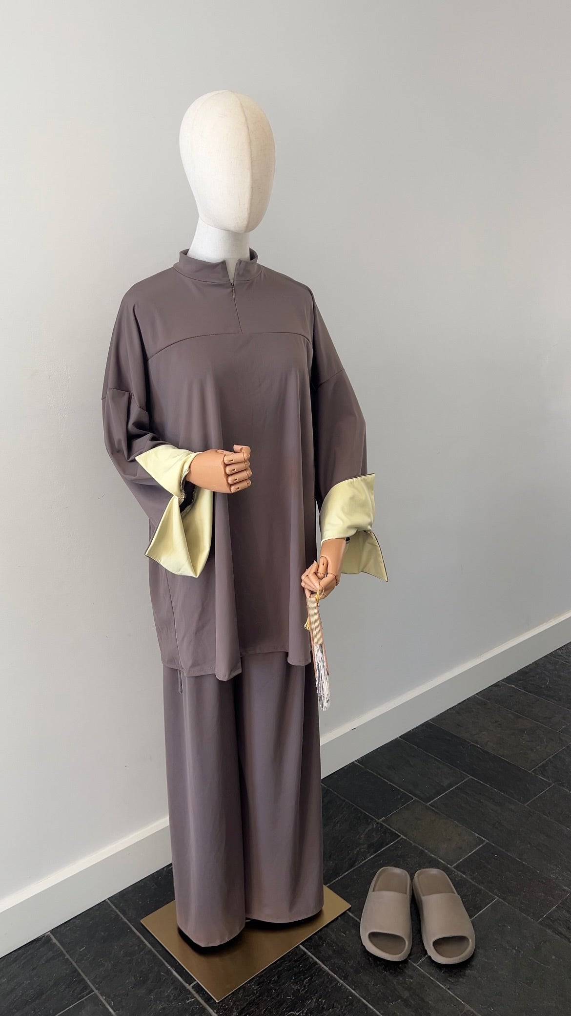 SLEEVE BURKINI DARK TAUPE/YELLOW