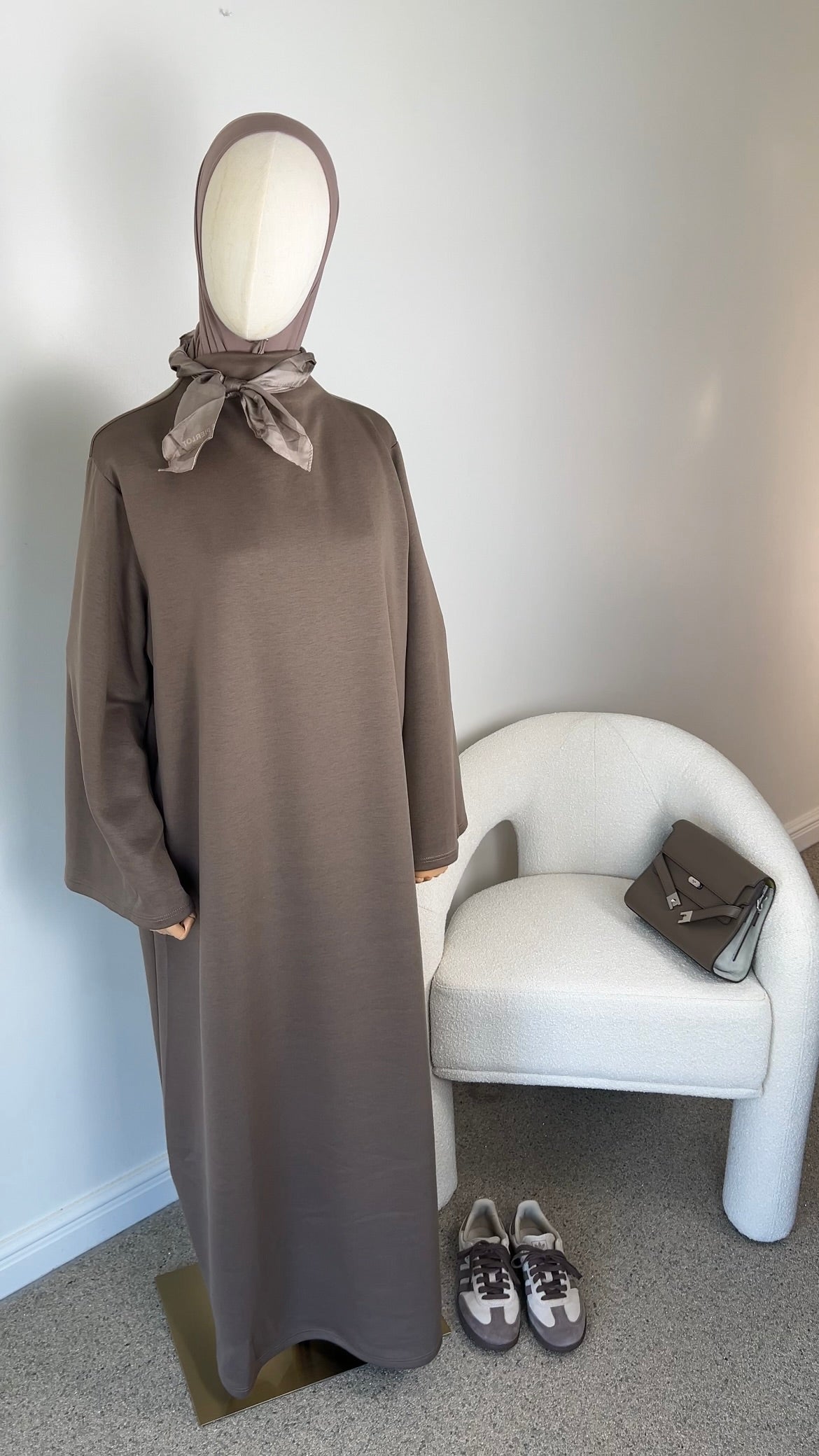 Taupe