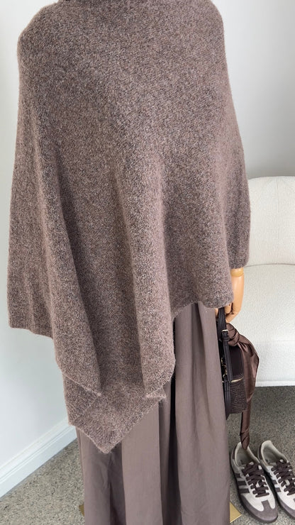 KNIT PONCHO TAUPE