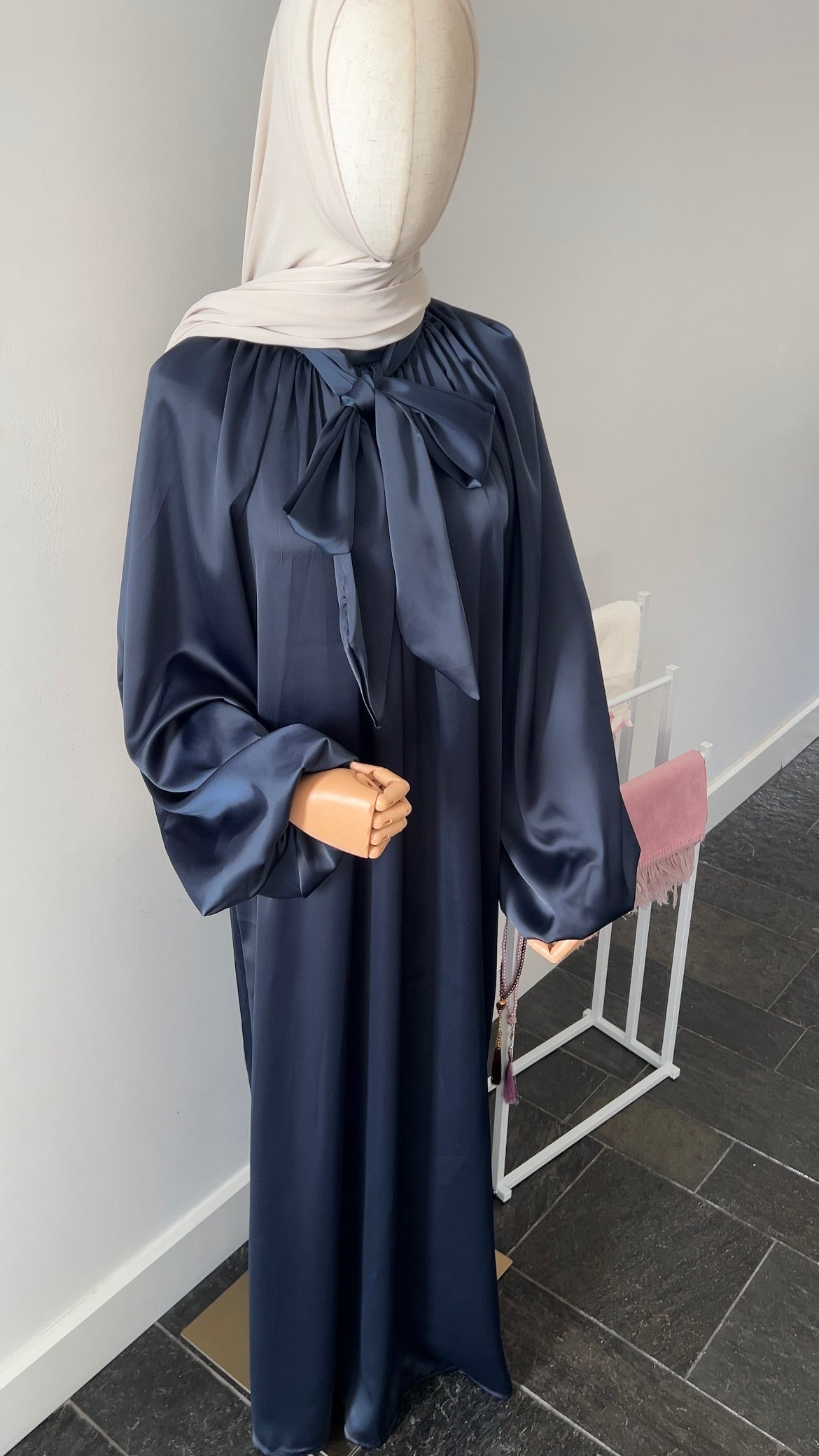 SATIN BOW TIE DRESS NAVY