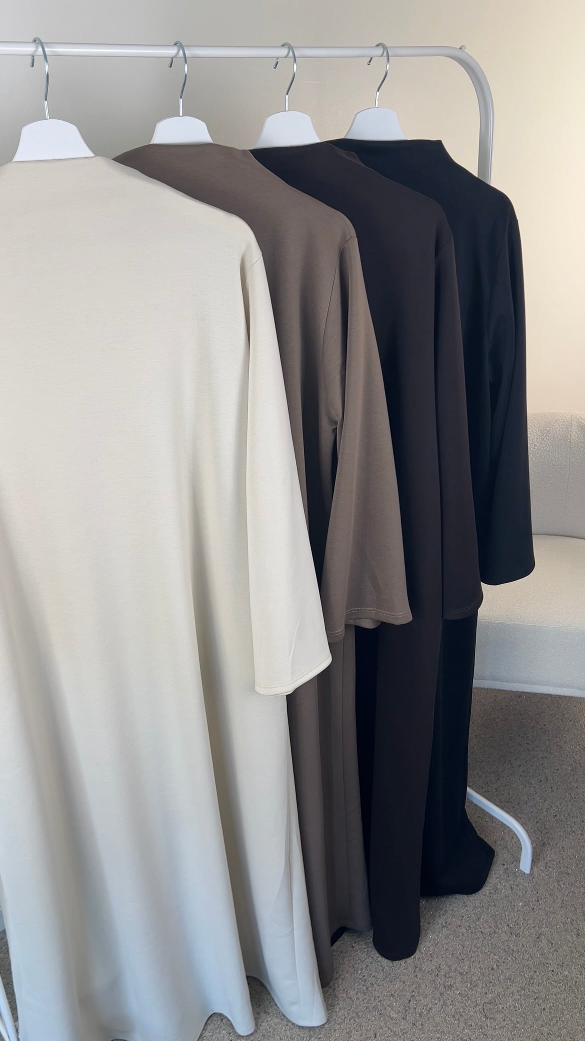 COMFY JERSEY DRESS DARK BROWN