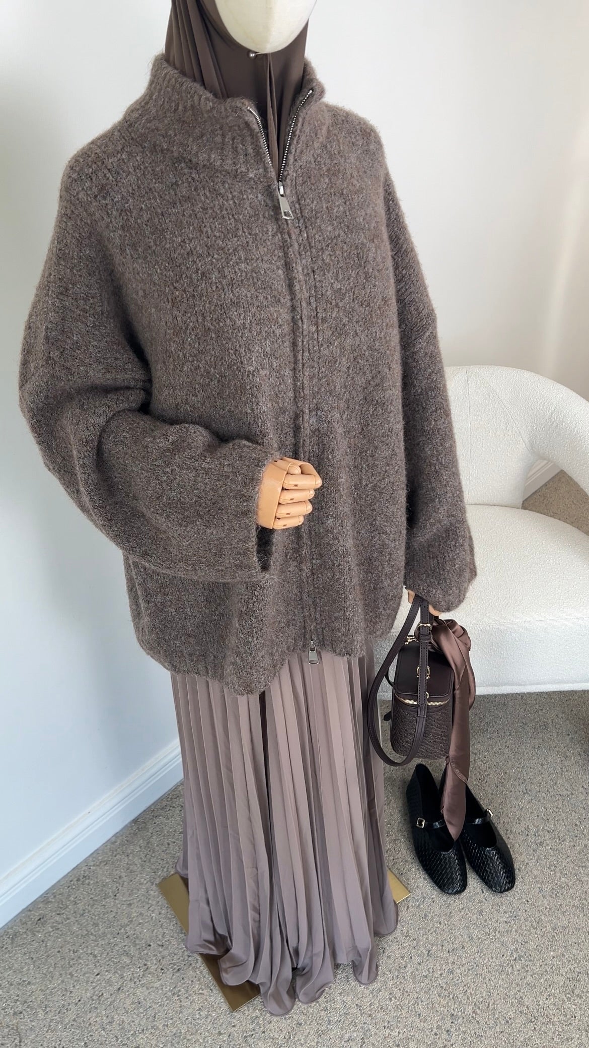 DOUBLE LINED PLISSÉ SKIRT TAUPE