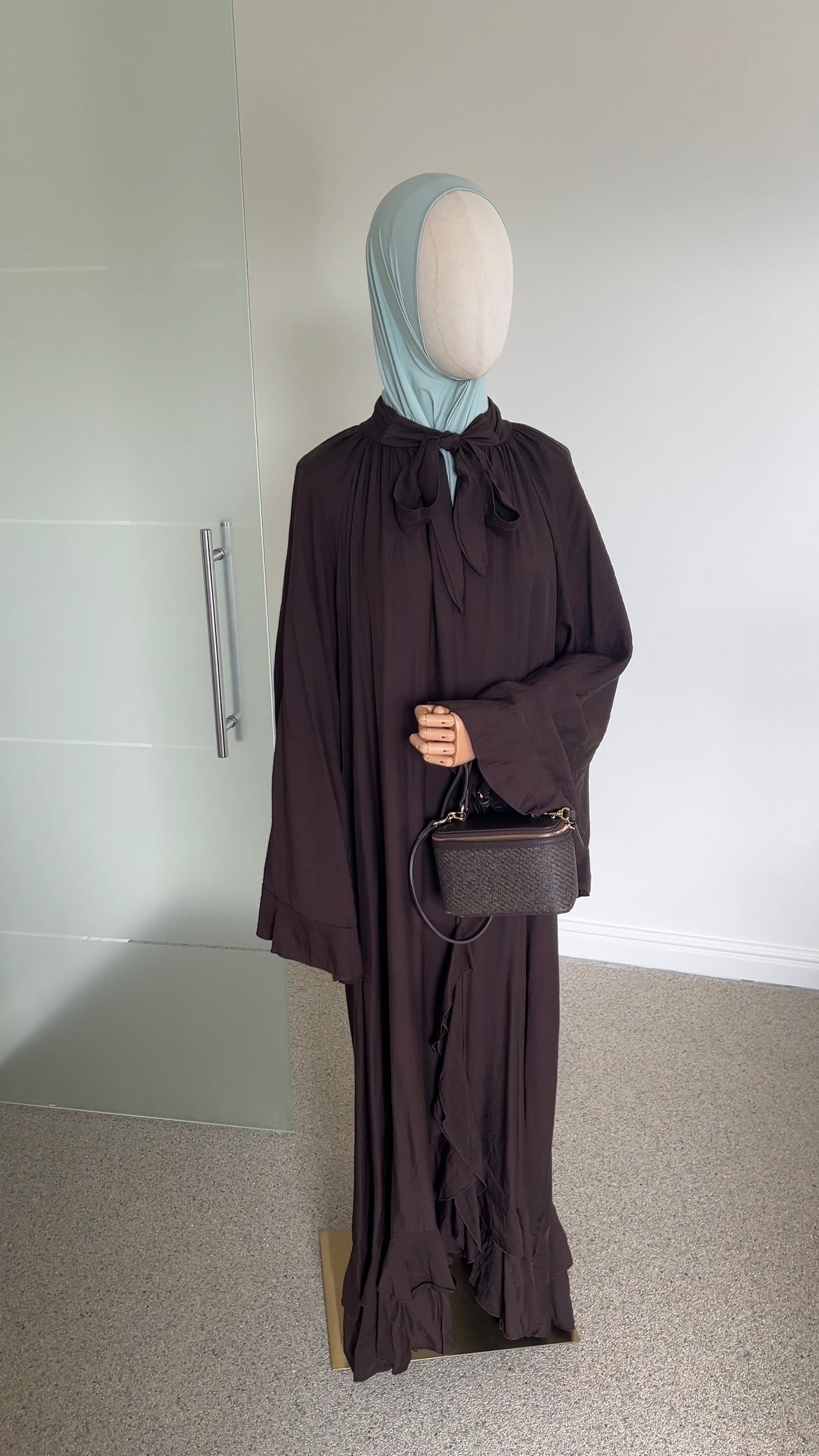 AIRY RUFFLE DRESS DARK BROWN