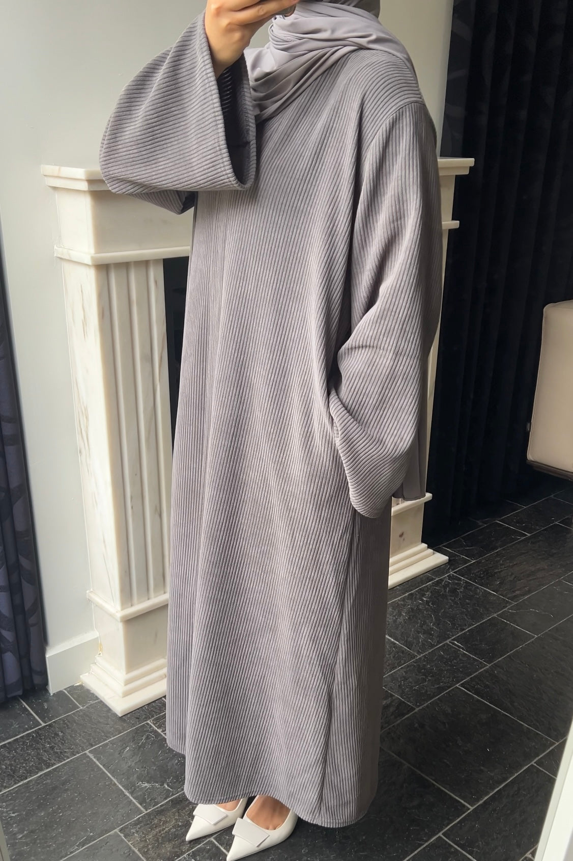 GREY RIBBED ABAYA