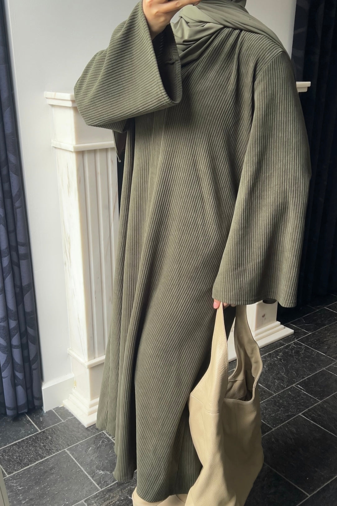 KHAKI RIBBED ABAYA