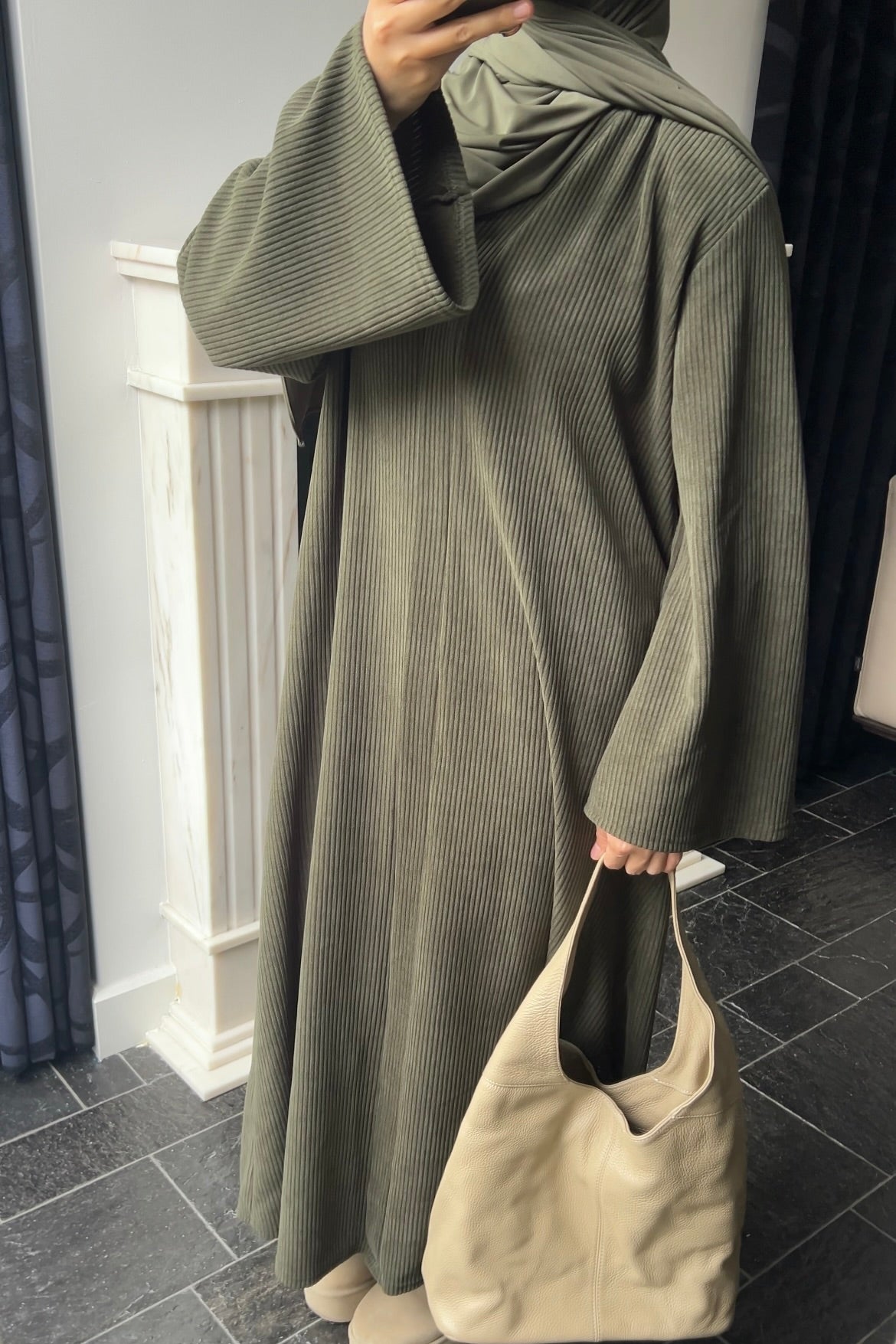 KHAKI RIBBED ABAYA