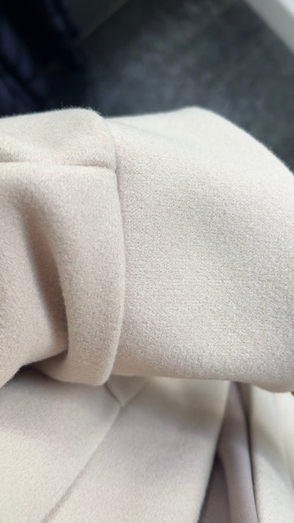 BEIGE OVERSIZED COAT