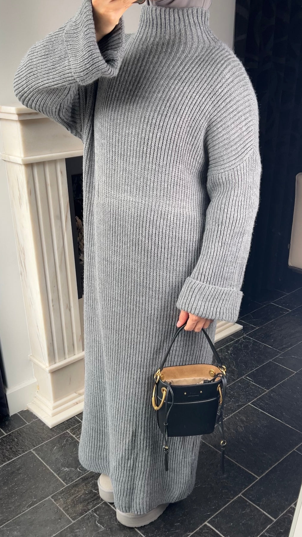 GREY KNIT DRESS