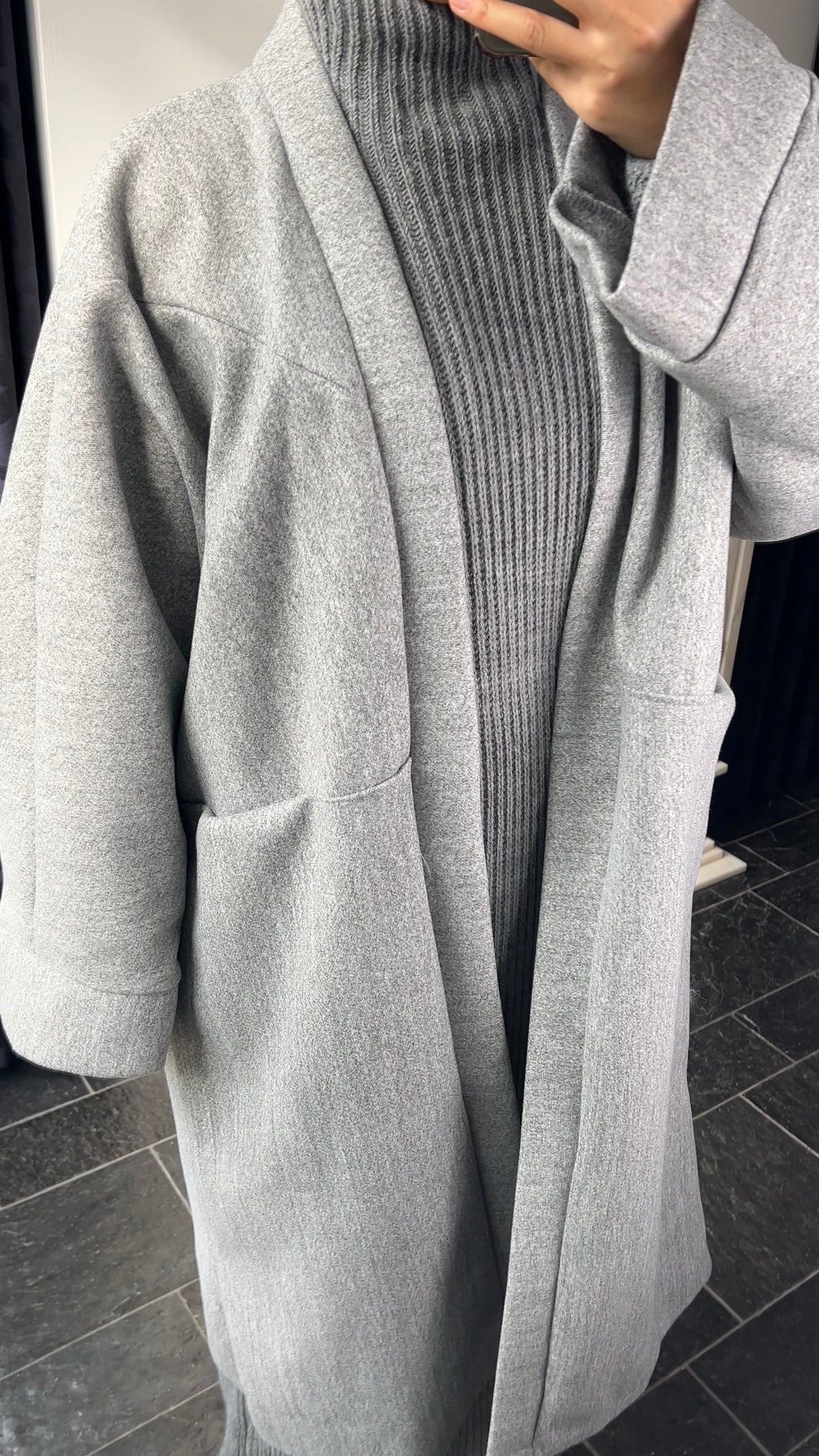 GREY OVERSIZED COAT