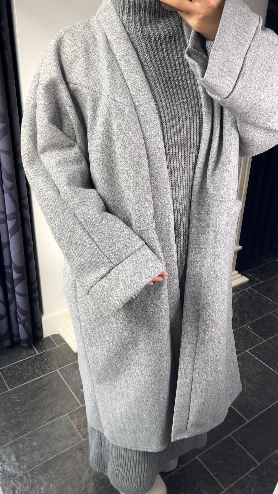 GREY OVERSIZED COAT