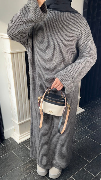 CHARCOAL KNIT DRESS