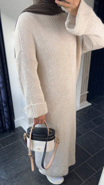 BEIGE KNIT DRESS