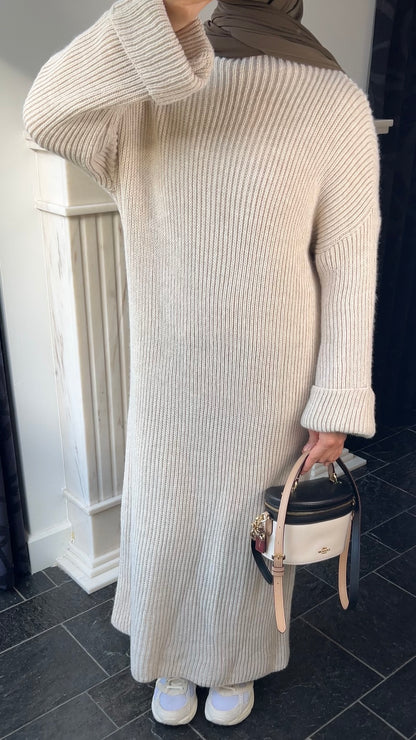 BEIGE KNIT DRESS