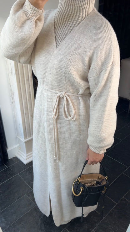 BEIGE LONG WRAPPED CARDIGAN