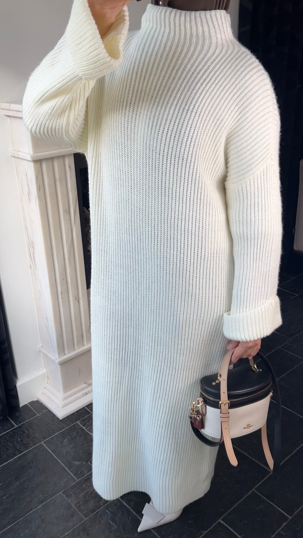 OFF-WHITE KNIT DRESS