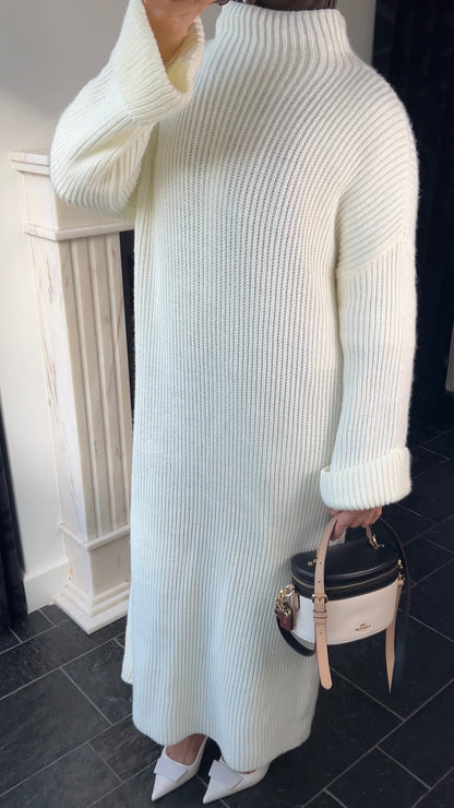 OFF-WHITE KNIT DRESS