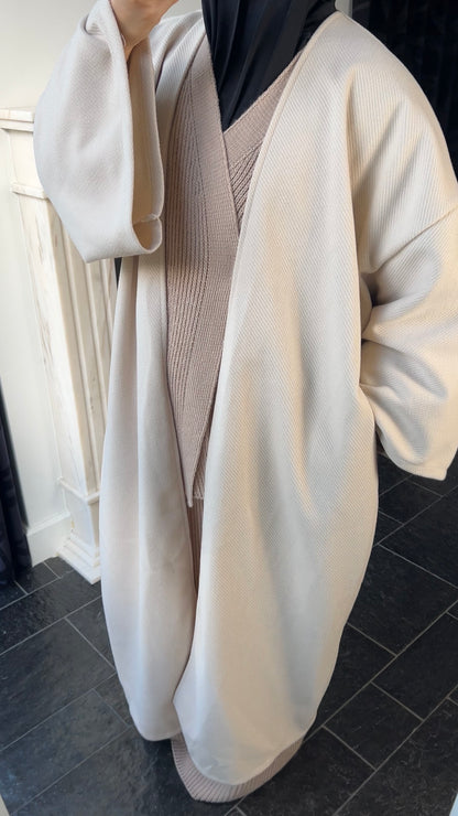 BEIGE RIBBED ABAYA COAT