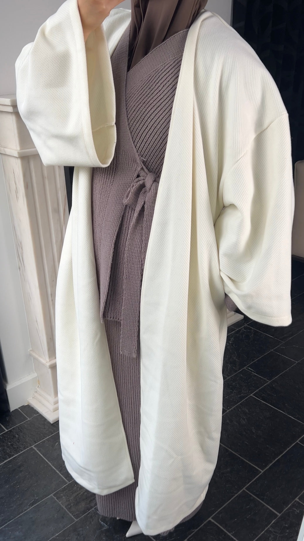OFF-WHITE RIBBED ABAYA COAT