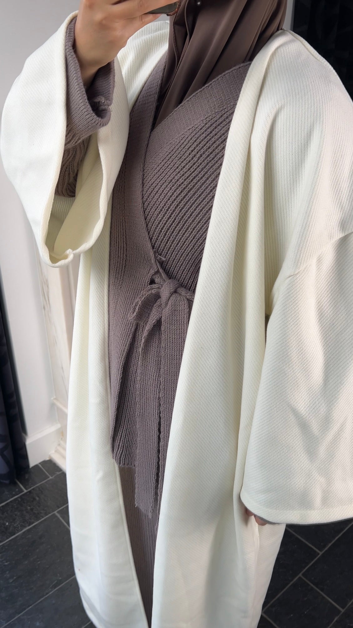 OFF-WHITE RIBBED ABAYA COAT