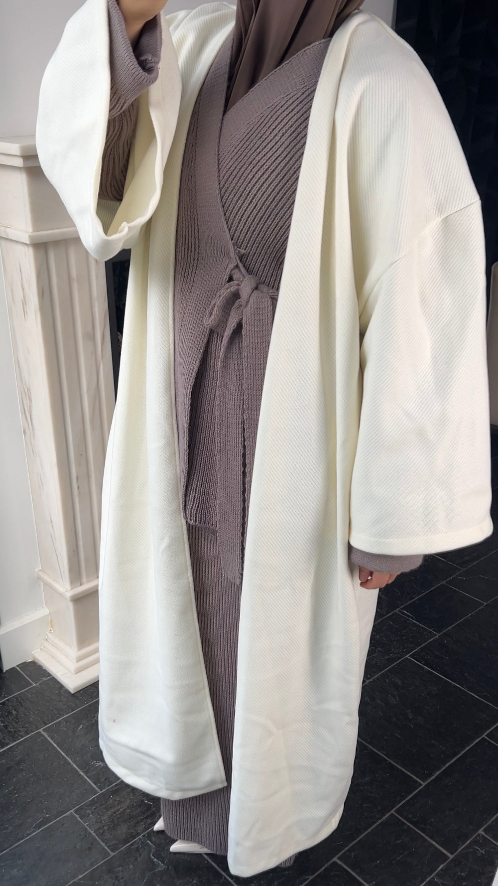 OFF-WHITE RIBBED ABAYA COAT
