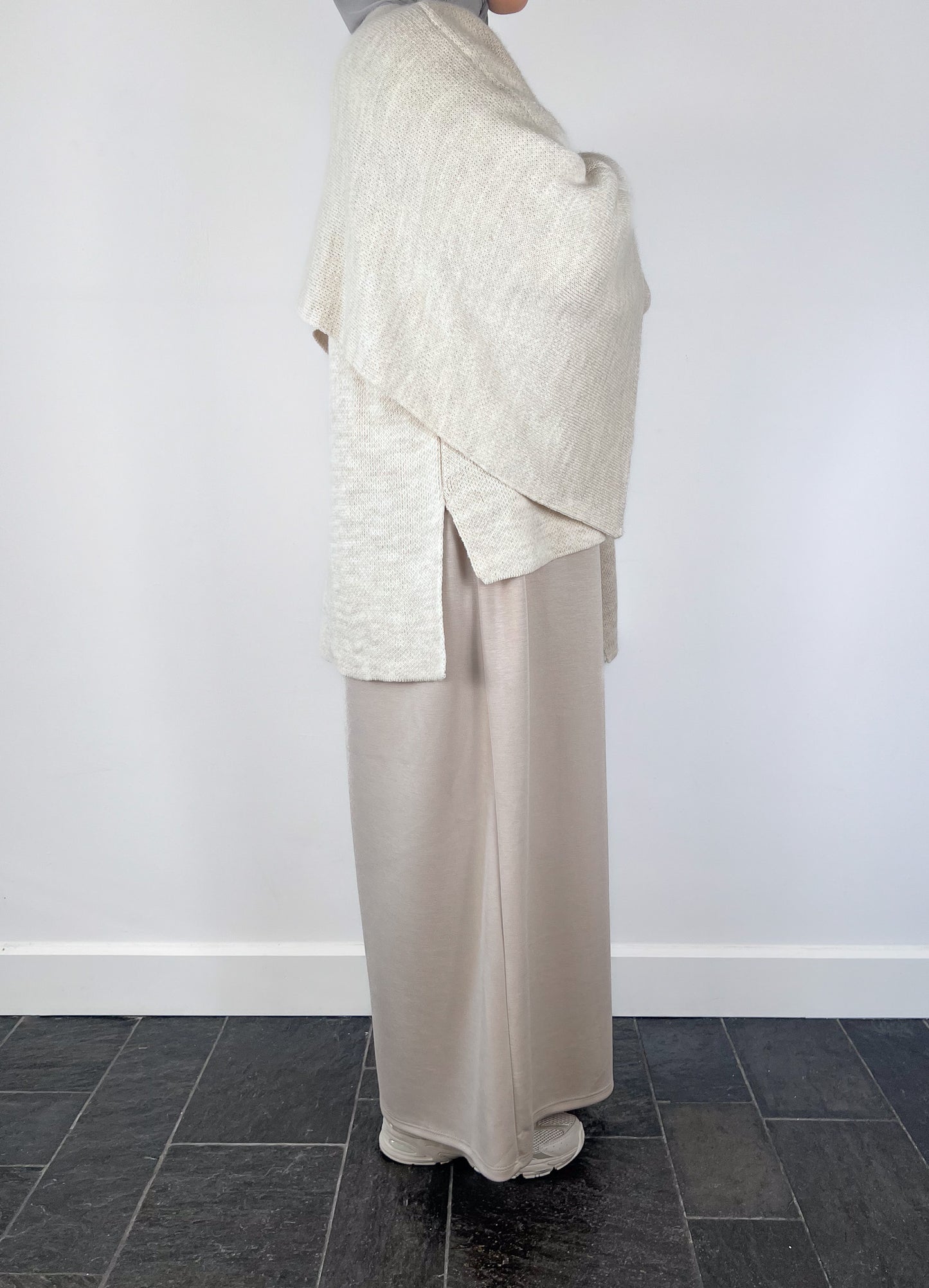 BEIGE SCARF PONCHO