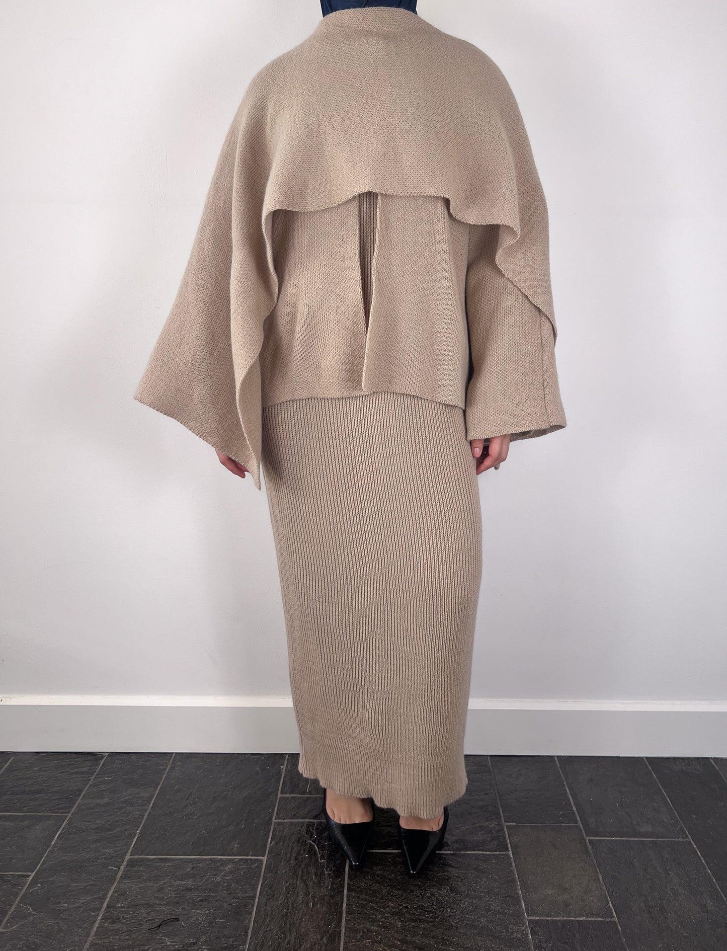 CAMEL SCARF PONCHO