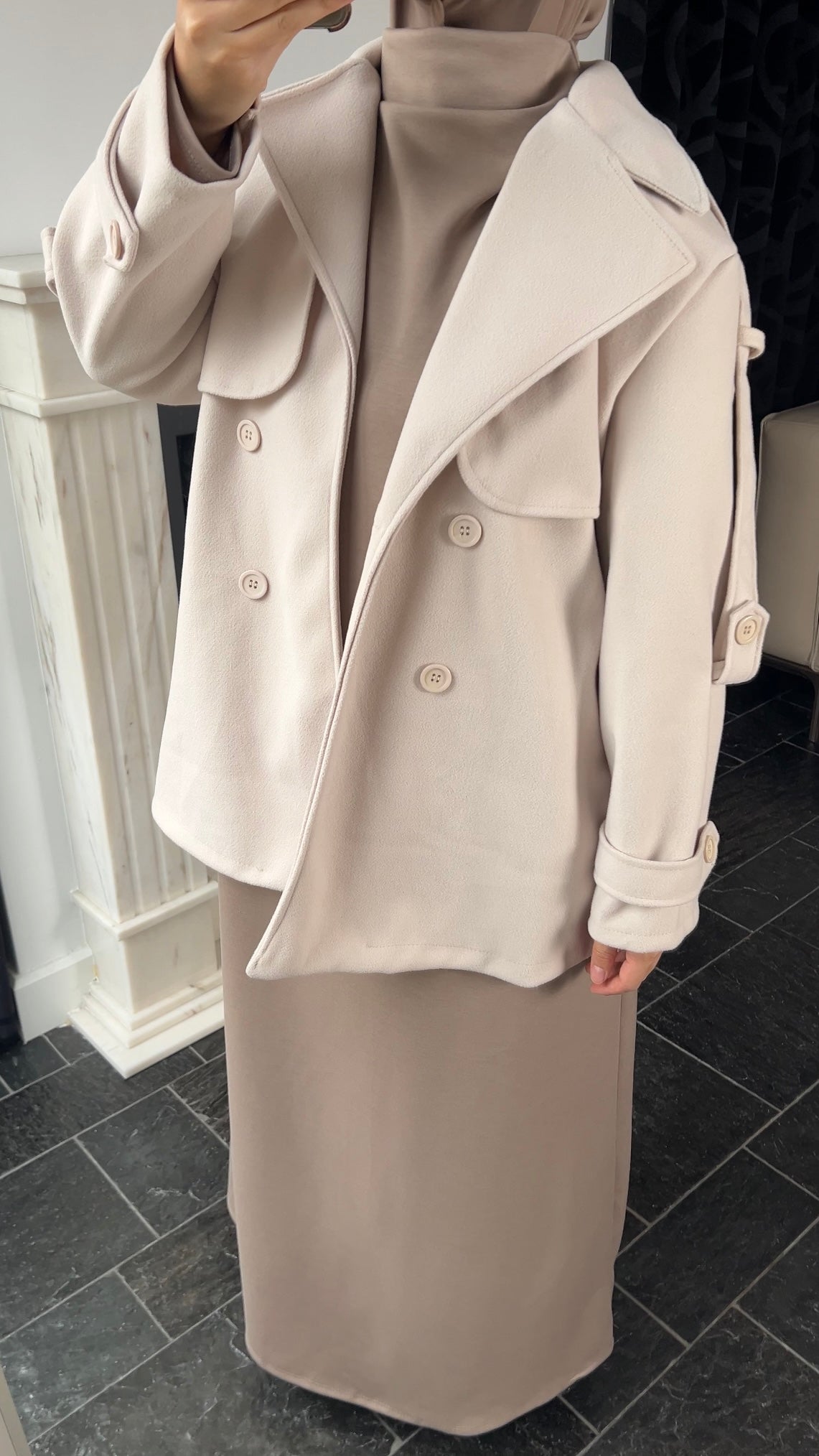 BEIGE MID TRENCHCOAT