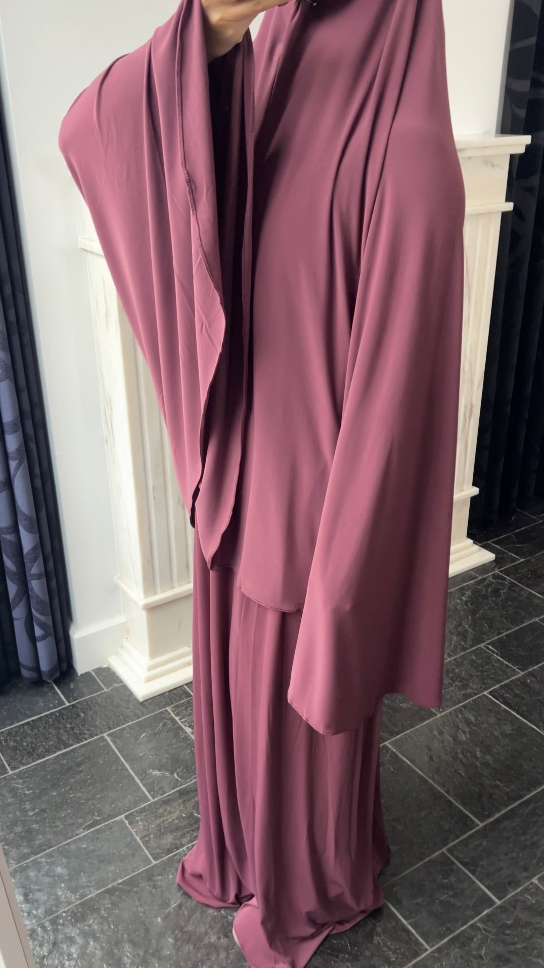 RESTOCKING SOON !! SKIRT KHIMAR SET CHERRY RED