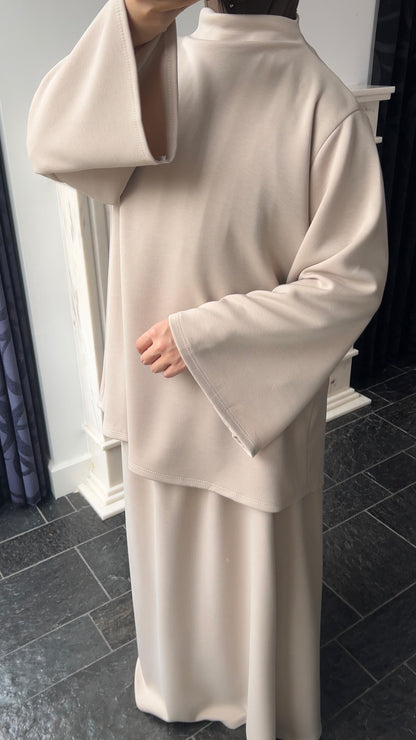 BEIGE BUTTER SET LONG