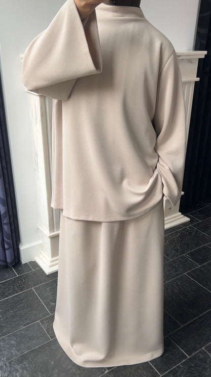 BEIGE BUTTER SET LONG