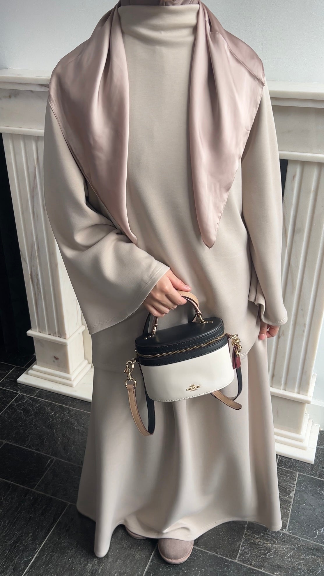 BEIGE BUTTER SET LONG