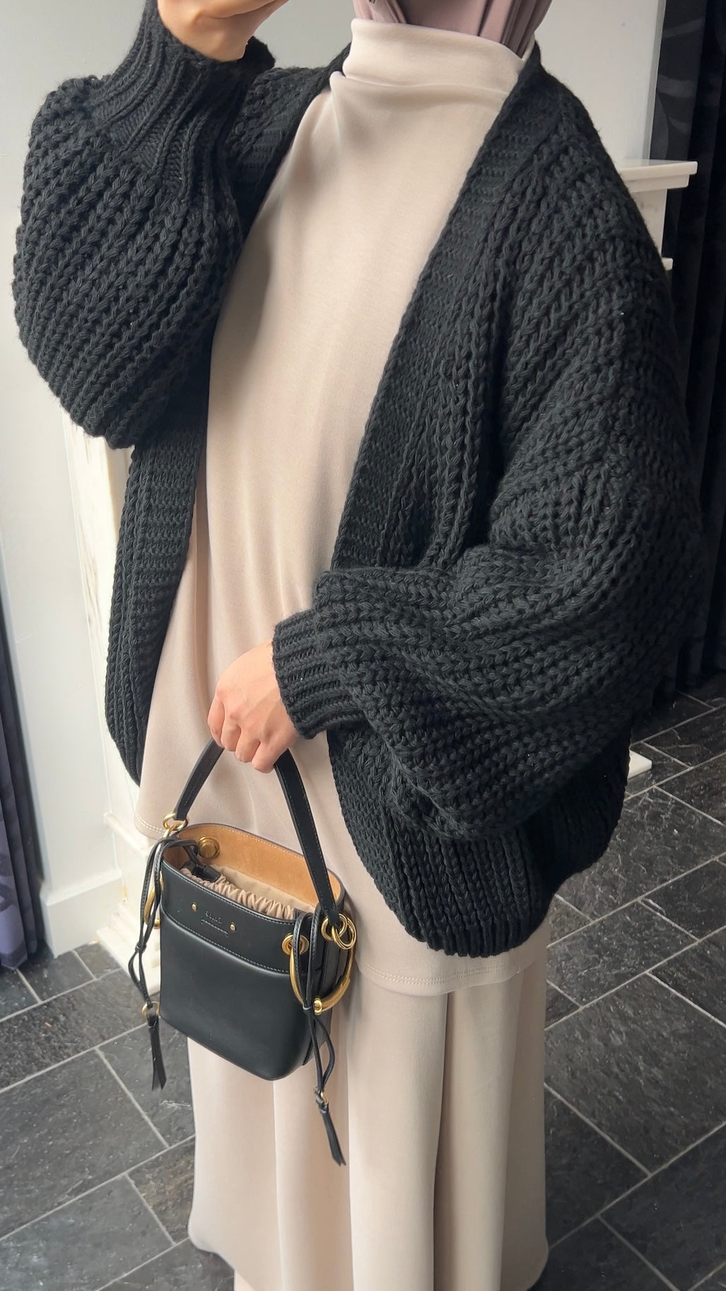 KNIT CARDIGAN BLACK