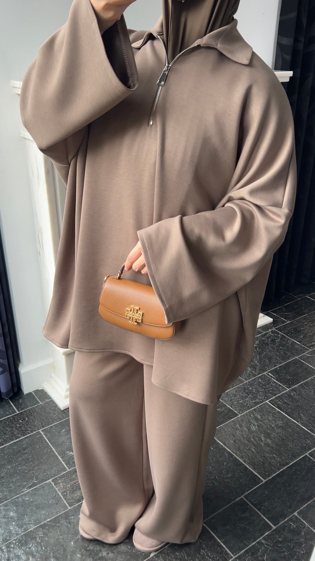 TAUPE ZIP SET
