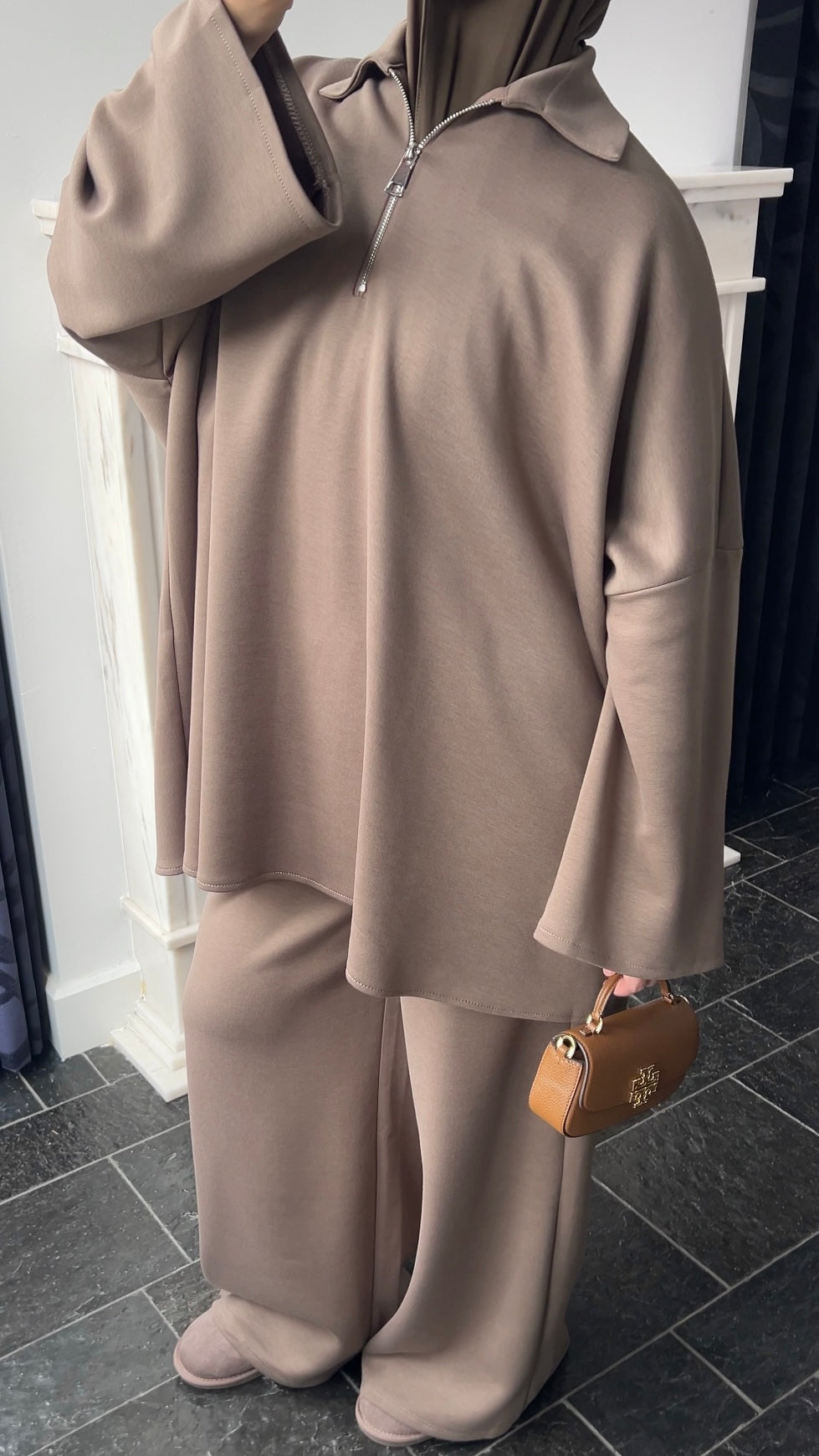 TAUPE ZIP SET