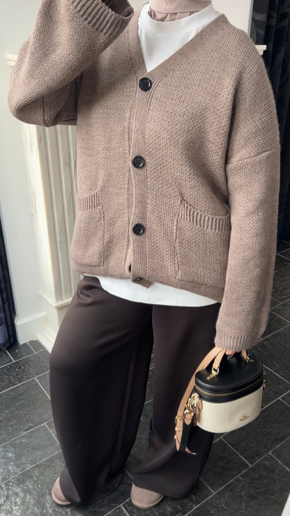 BUTTON CARDIGAN TAUPE
